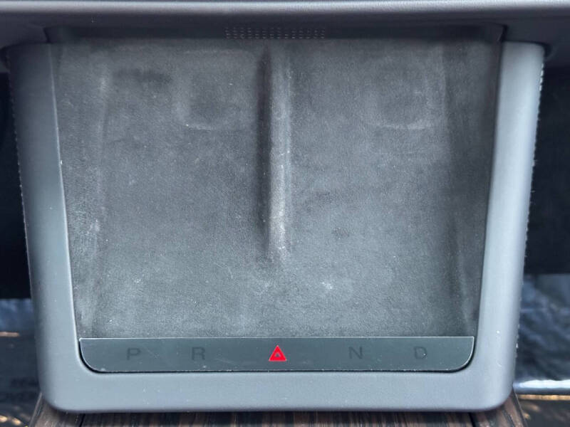 2023 Tesla Model X Standard Range