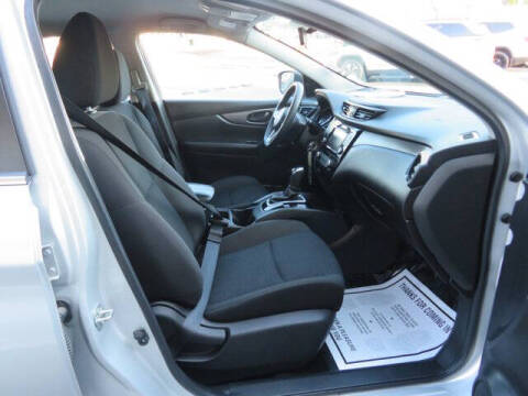 2022 Nissan Rogue Sport S