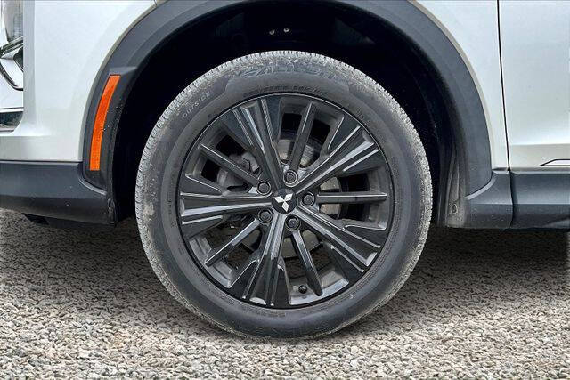 2022 Mitsubishi Eclipse Cross LE