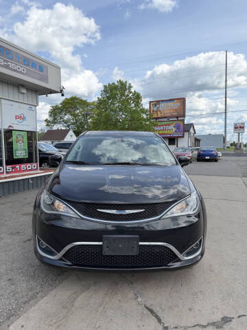 2018 Chrysler Pacifica Touring Plus