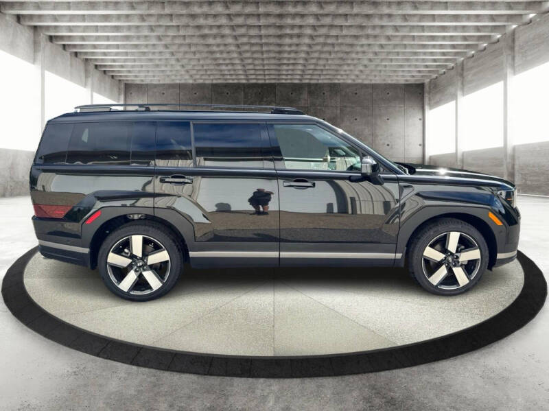 2024 Hyundai Santa Fe Limited's photo