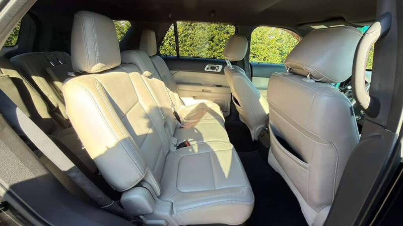 2011 Ford Explorer XLT