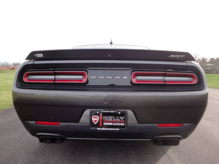 2015 Dodge Challenger SRT Hellcat