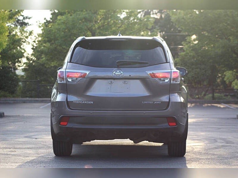 2014 Toyota Highlander