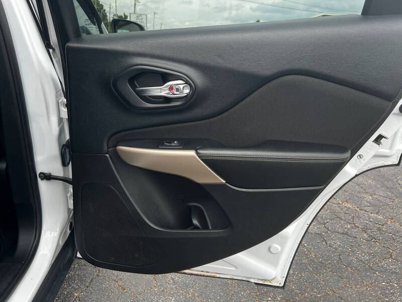 2018 Jeep Cherokee Latitude