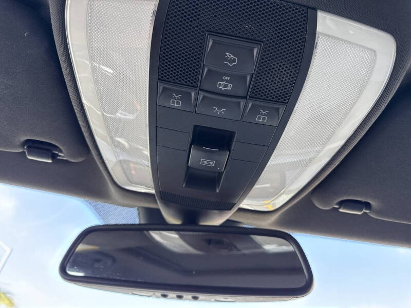 2012 Mercedes-Benz C-Class C 250 Luxury