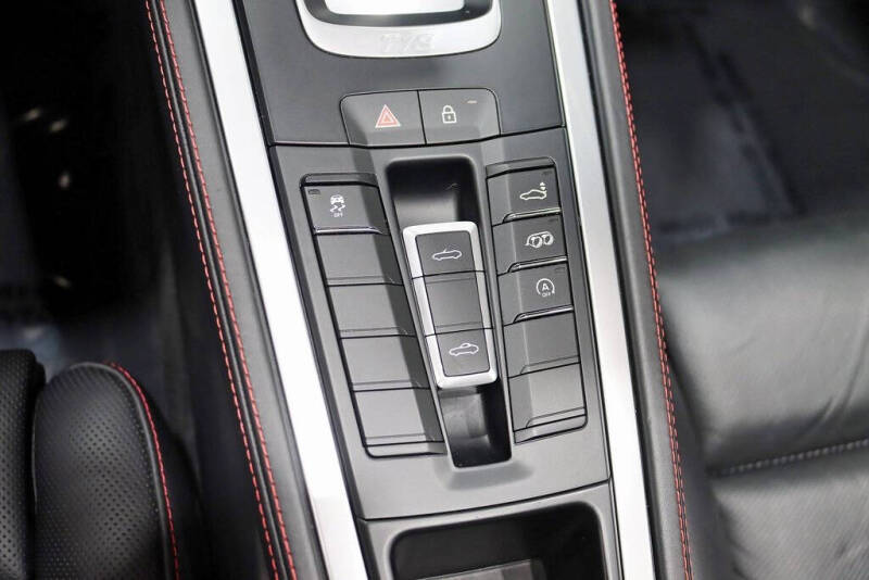 2023 Porsche 718 Boxster