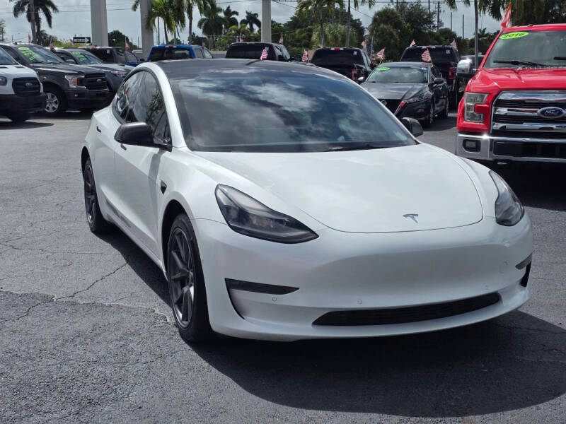 2022 Tesla Model 3 Long Range