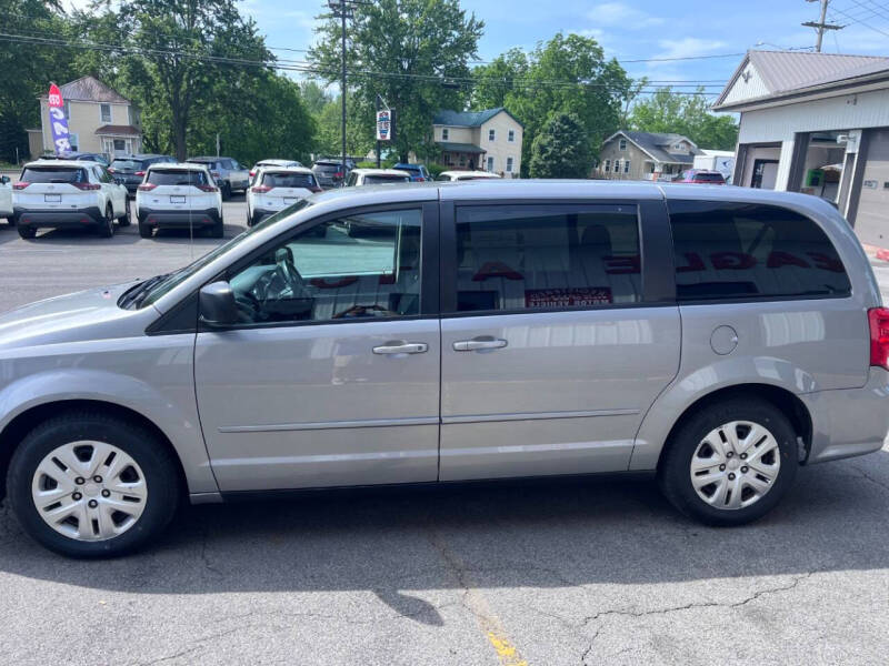2017 Dodge Grand Caravan SE