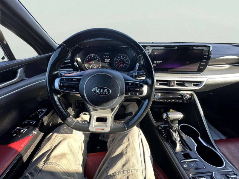 2021 Kia K5 GT-Line