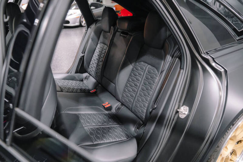 2022 Audi RS 6 Avant 4.0T quattro Avant