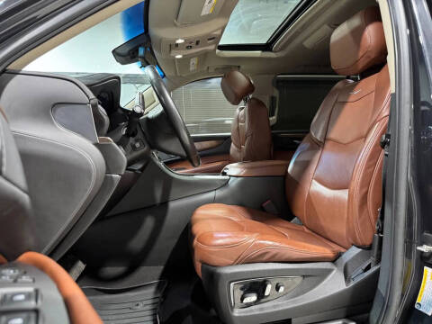 2019 Cadillac Escalade ESV Premium Luxury