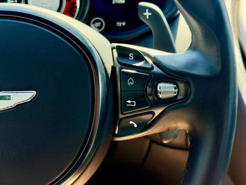 2017 Aston Martin DB11
