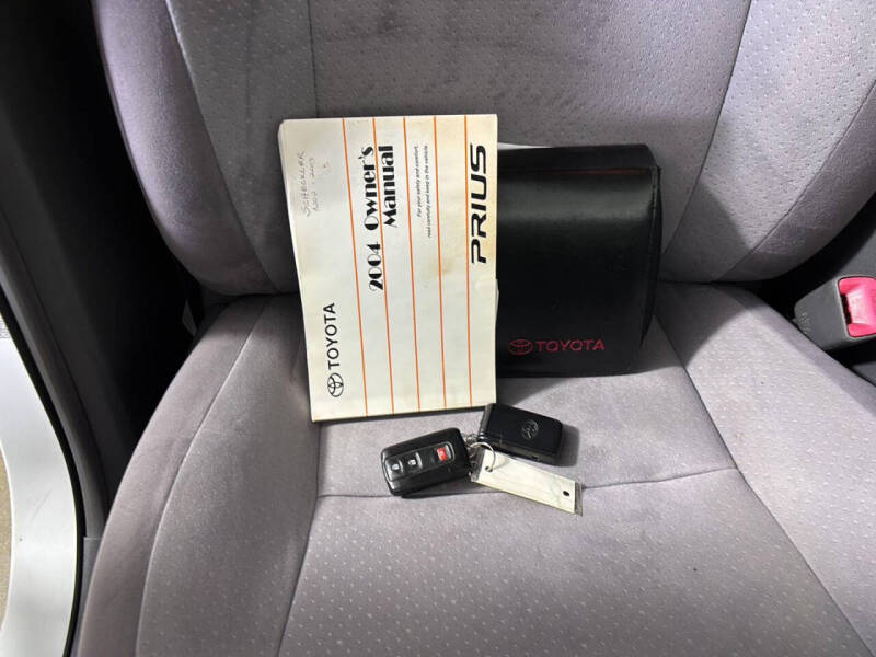 2004 Toyota Prius