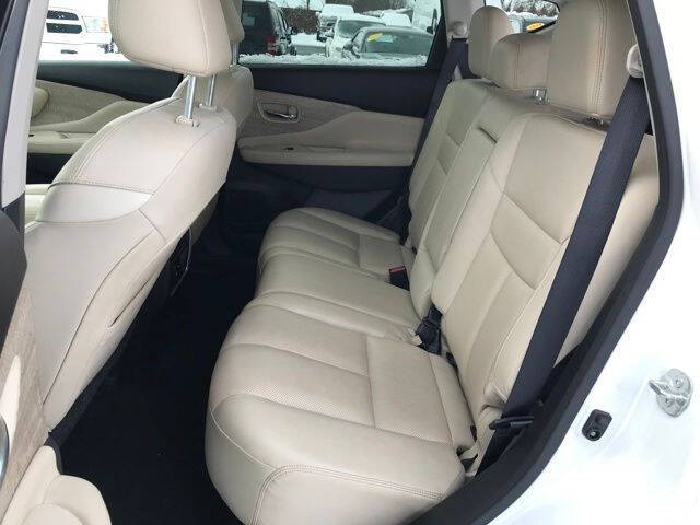 2023 Nissan Murano SL