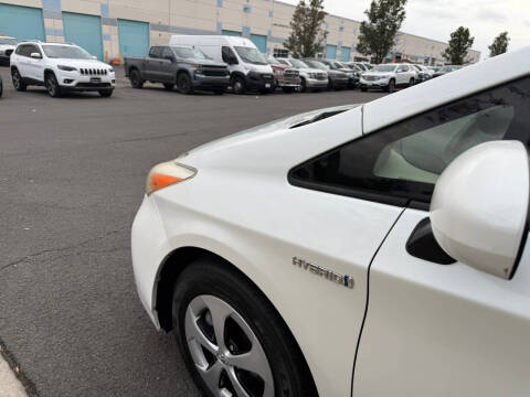 2014 Toyota Prius Two