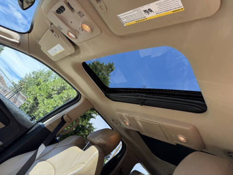 2011 GMC Acadia Denali