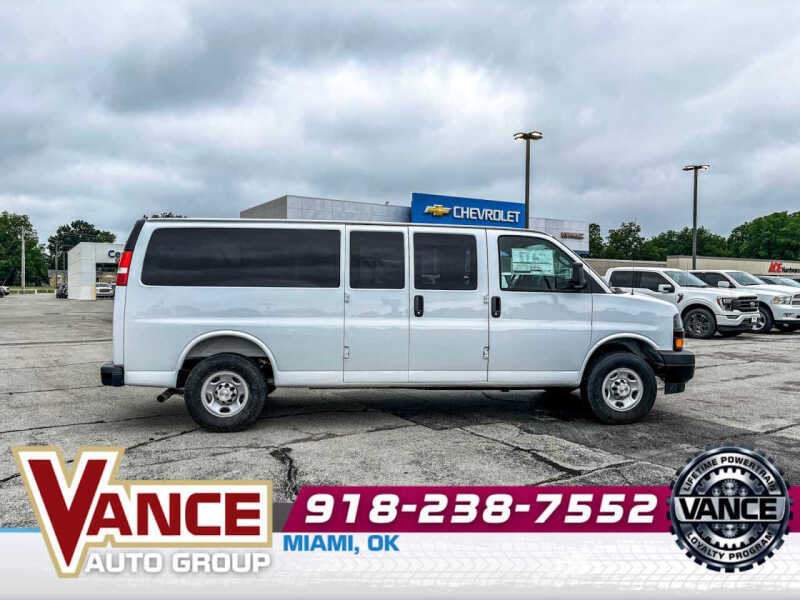 2026 Chevrolet Express LS 3500