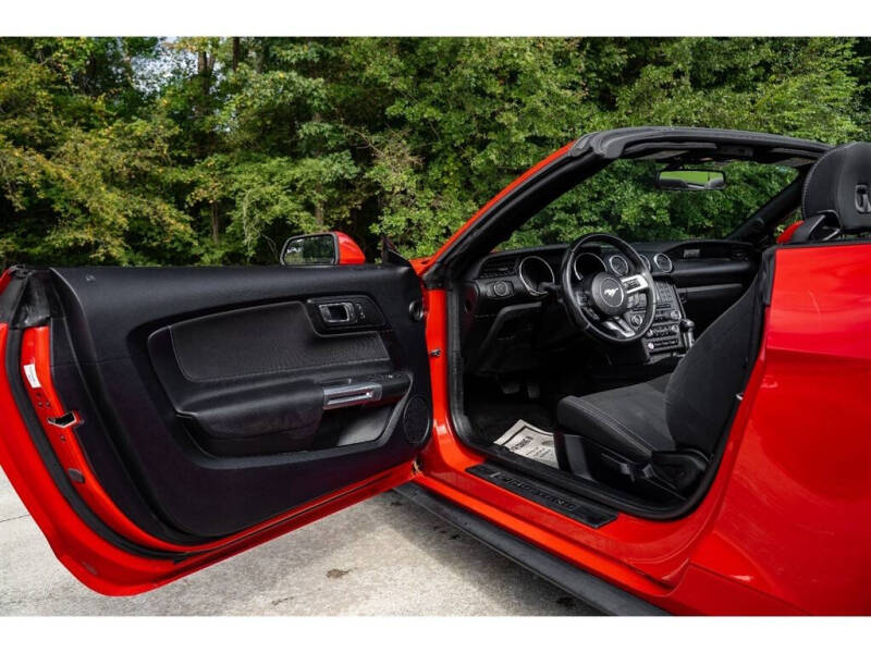 2018 Ford Mustang EcoBoost