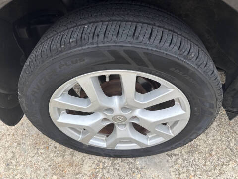 2012 Nissan Rogue SV w/SL Package