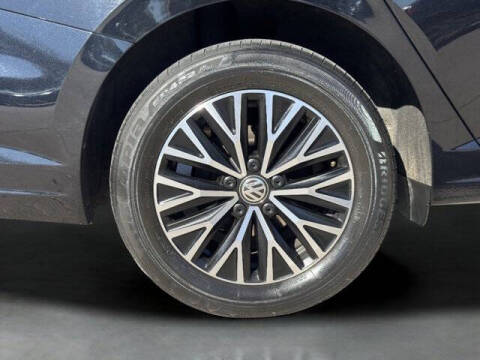 2021 Volkswagen Jetta R-Line