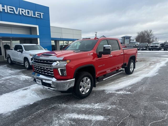 Used 2021 Chevrolet Silverado 2500HD LTZ with VIN 1GC4YPEYXMF102572 for sale in Finley, ND