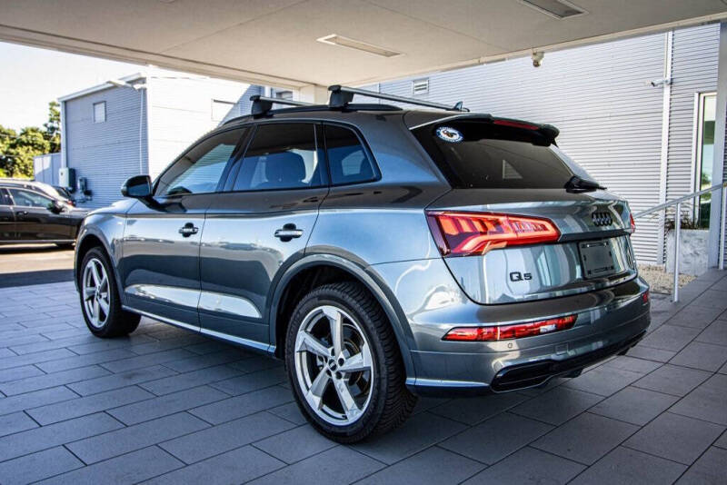 2020 Audi Q5 quattro Titanium Prem Pl 45 TFSI