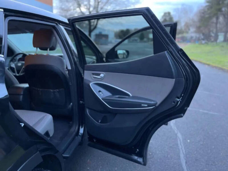 2017 Hyundai Santa Fe Sport 2.4L