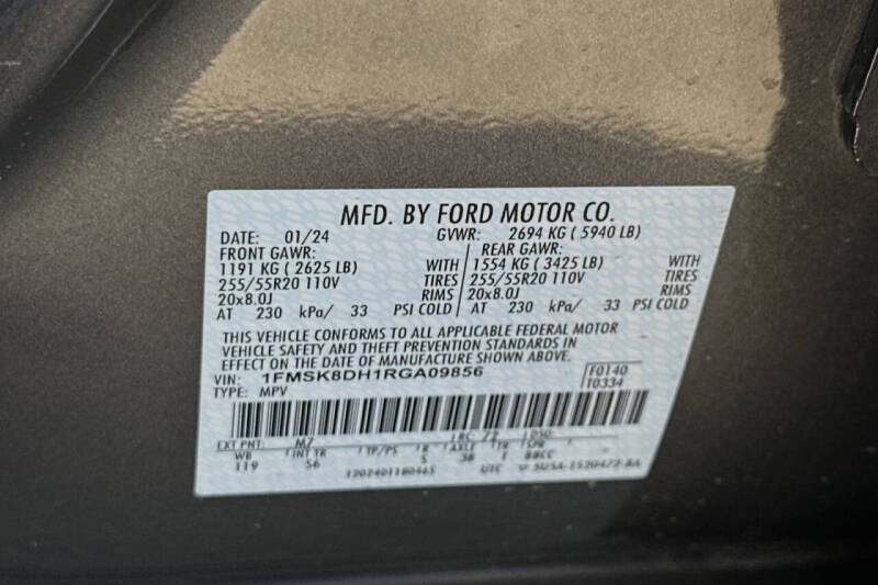 2024 Ford Explorer XLT