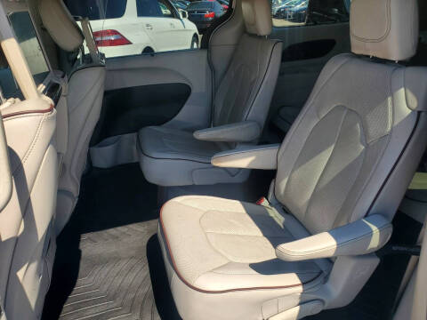 2017 Chrysler Pacifica Limited
