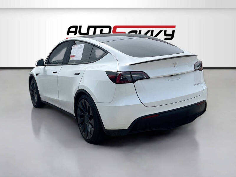 2024 Tesla Model Y Performance