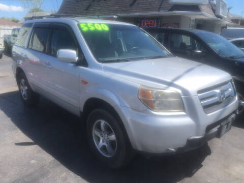 2008 Honda Pilot for sale at Trinity Motors in Lackawanna NY