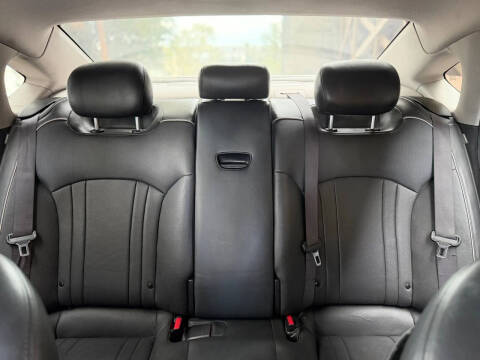 2015 Hyundai Genesis