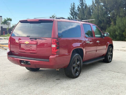 2013 Chevrolet Suburban LT