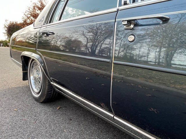 1985 Cadillac Fleetwood Brougham