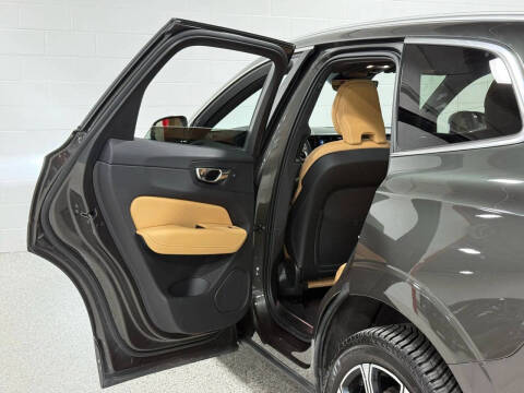 2021 Volvo XC60 Recharge T8 Inscription