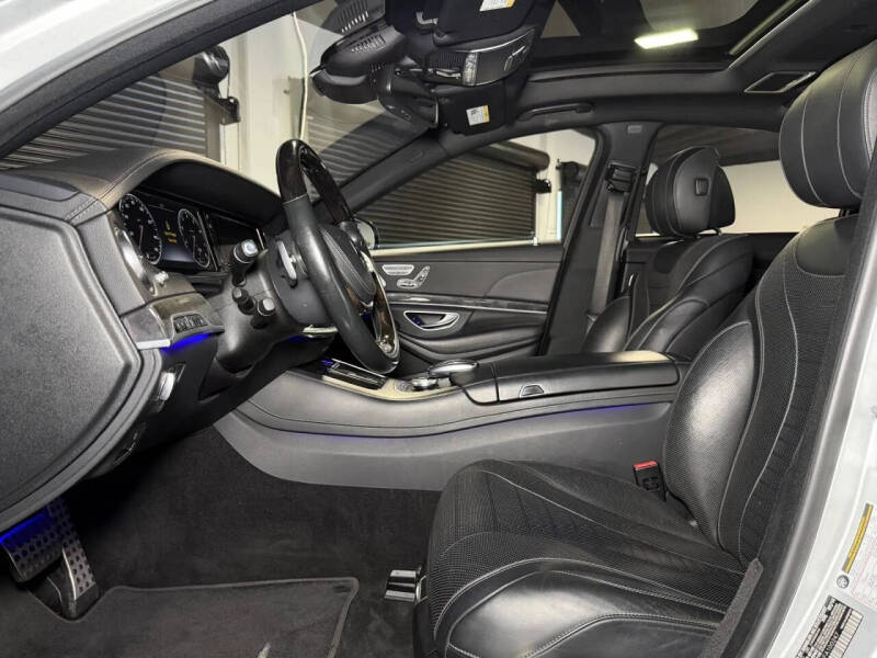 2015 Mercedes-Benz S-Class S 550