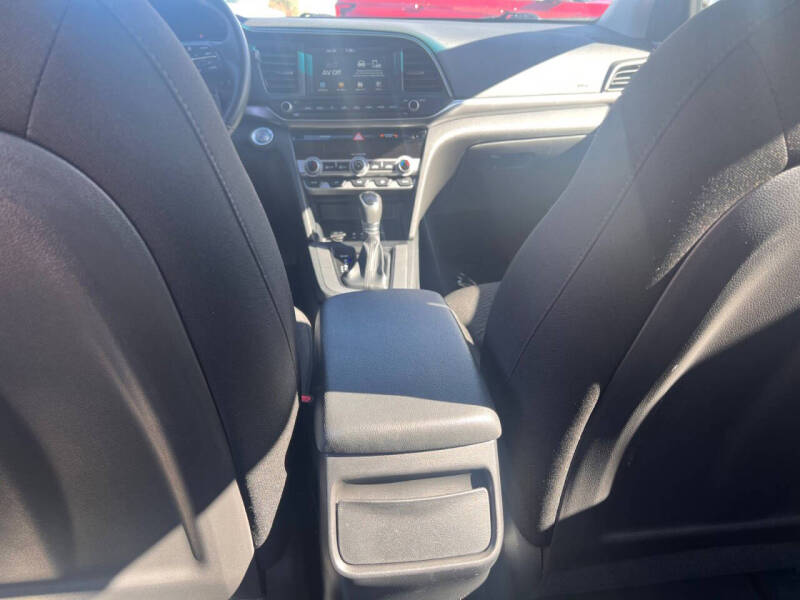 2019 Hyundai Elantra Value Edition