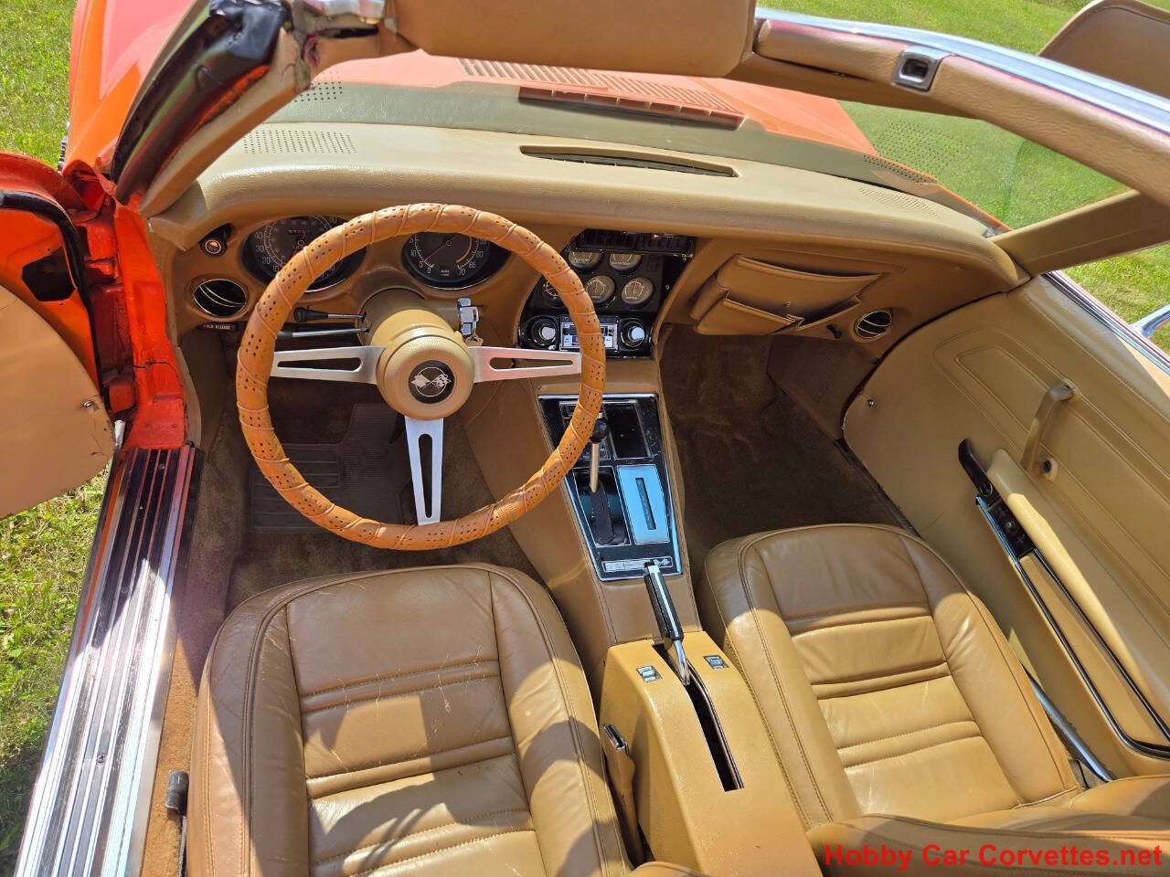1975 Chevrolet Corvette 9