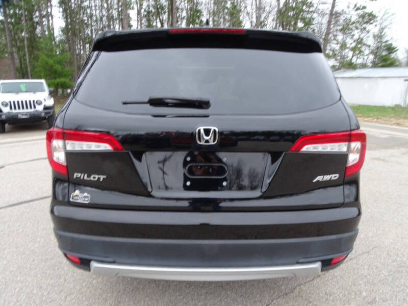 2022 Honda Pilot Black Edition