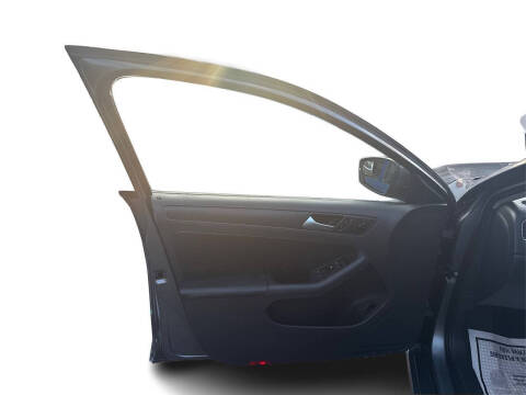 2012 Volkswagen Jetta SE