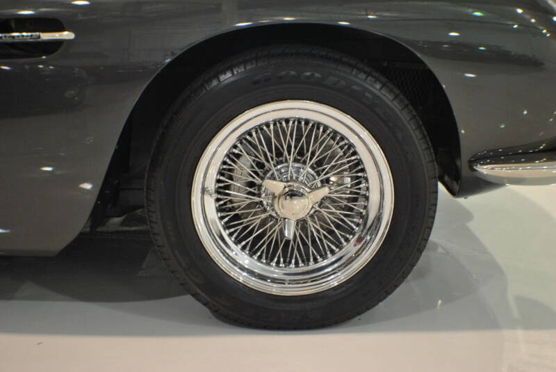 1966 Aston Martin DB6