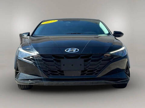 2022 Hyundai Elantra