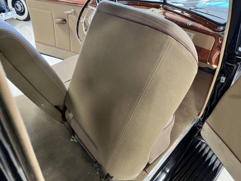1941 Packard 110