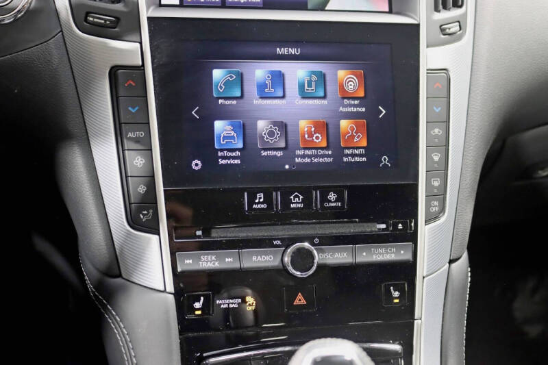 2023 Infiniti Q50 Luxe