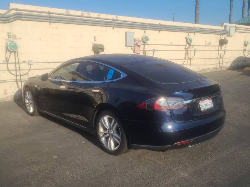 2014 Tesla Model S 85