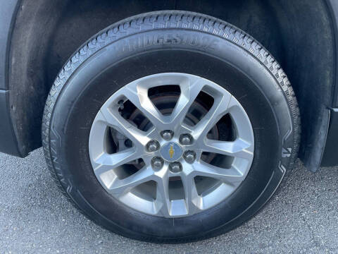 2021 Chevrolet Traverse LT Cloth