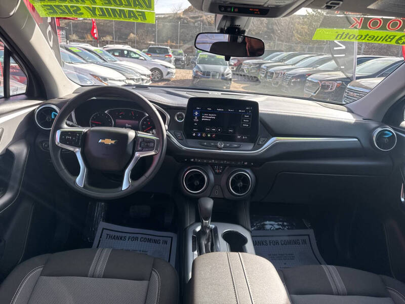 2025 Chevrolet Blazer LT