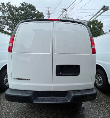 2017 Chevrolet Express 2500