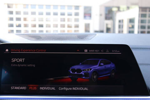 2020 BMW X6 M50i
